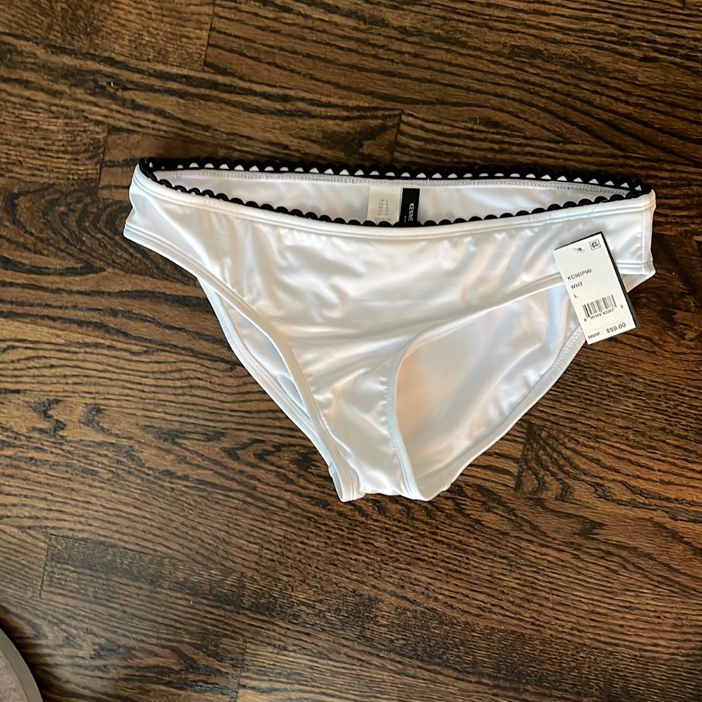 NWT Kenneth Cole Darling bikini bottoms!